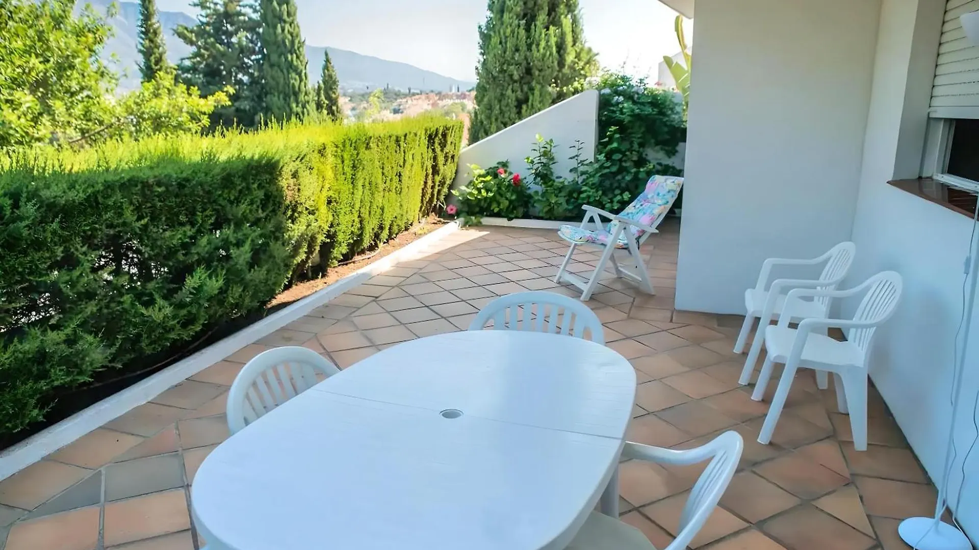 Holiday home Gorgeous 2Br Apt. W/ Mountain View Puerto Banus Marbella