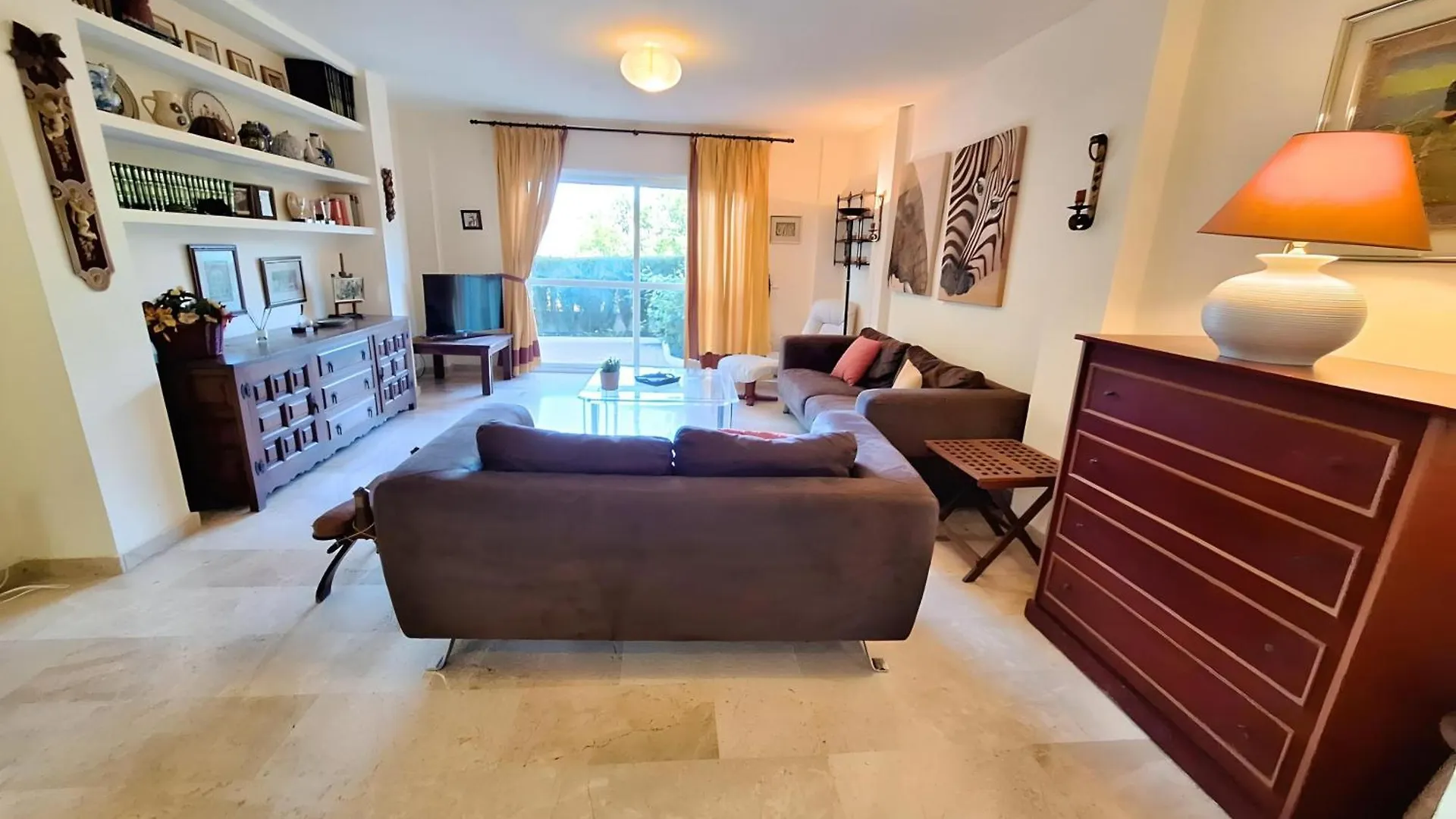 Gorgeous 2Br Apt. W/ Mountain View Puerto Banus Marbella Holiday home