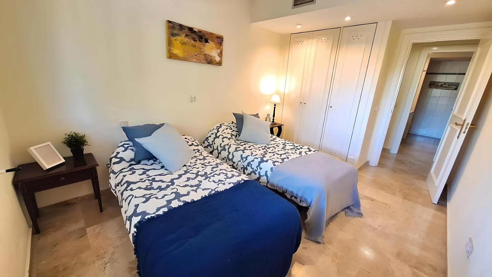 Gorgeous 2Br Apt. W/ Mountain View Puerto Banus Marbella Holiday home