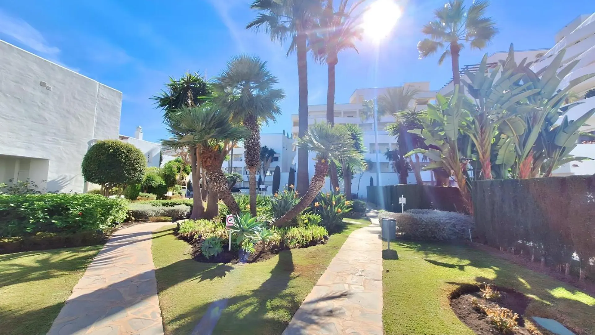 Gorgeous 2Br Apt. W/ Mountain View Puerto Banus Marbella