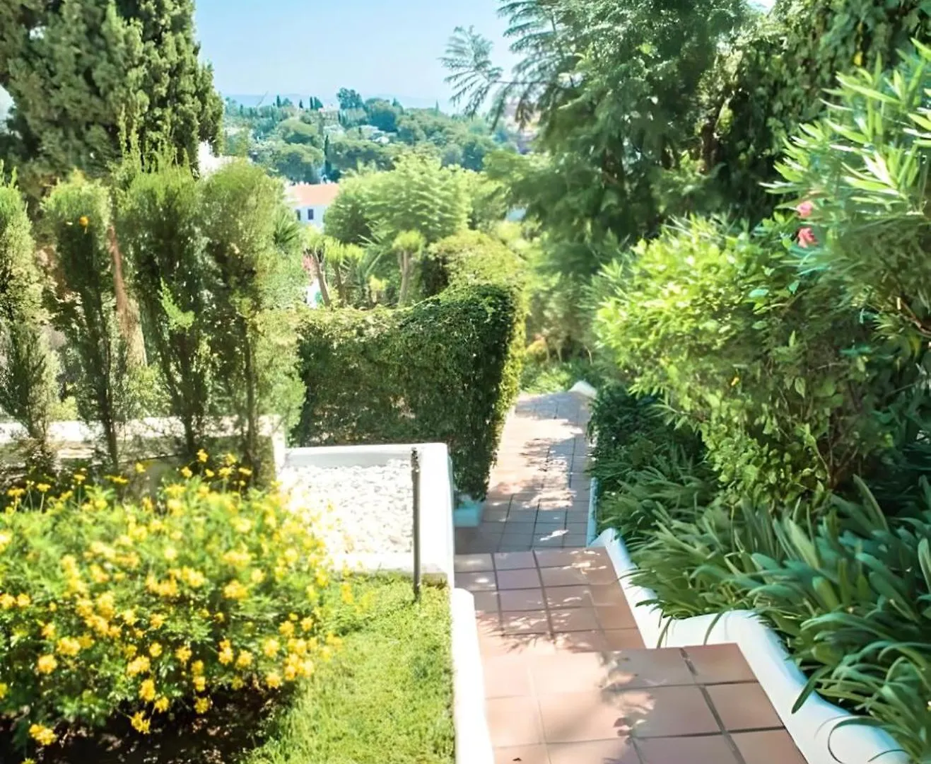 Holiday home Gorgeous 2Br Apt. W/ Mountain View Puerto Banus Marbella