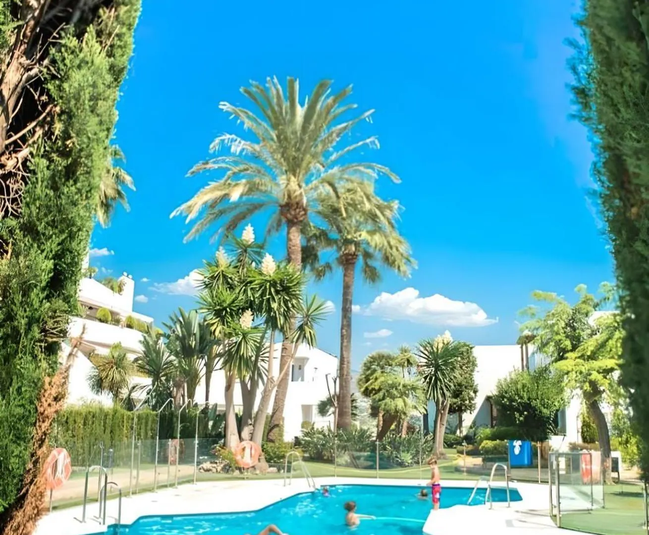 Gorgeous 2Br Apt. W/ Mountain View Puerto Banus Marbella Holiday home