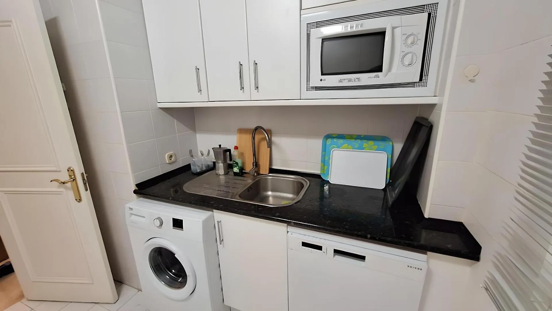 Gorgeous 2Br Apt. W/ Mountain View Puerto Banus location